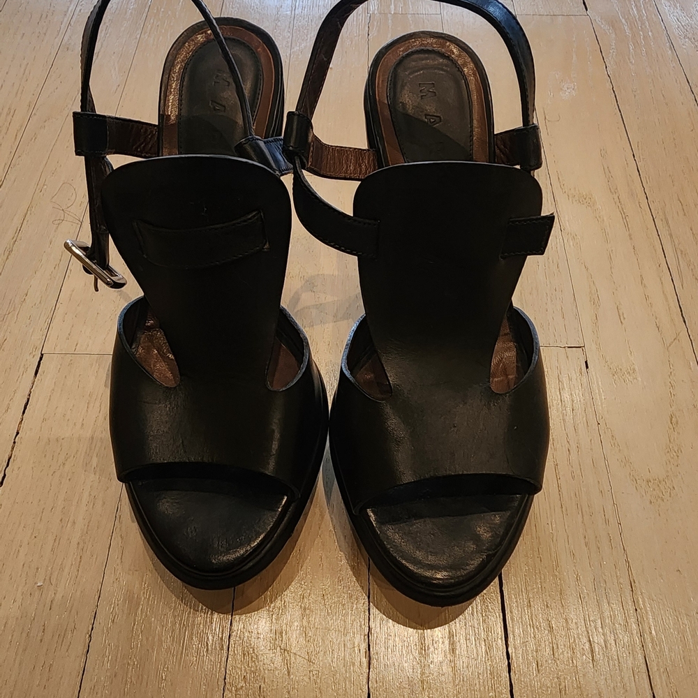 Marni Black Leather Slingback Sandals Size 37